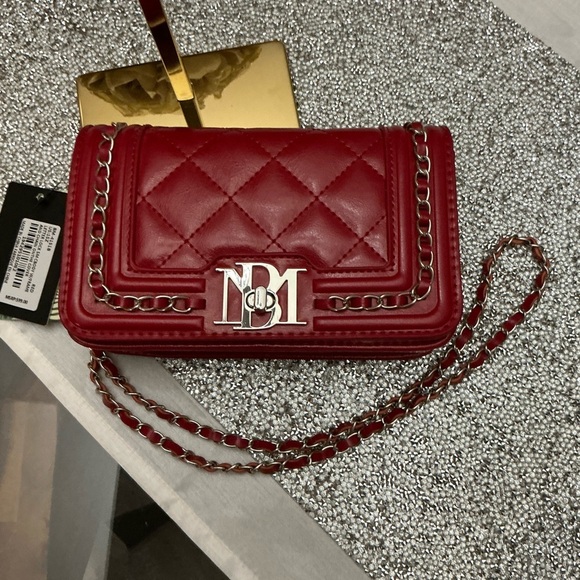 Brand New Beautiful Red Bagley Mischa Bag - Picture 5 of 14